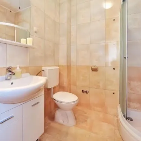 Studio Fur 4 Personen Ca 45 Qm In Srima, Dalmatien Norddalmatien - B60475 아파트