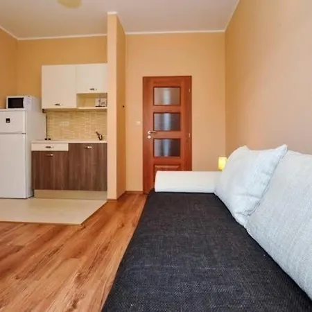 Studio Fur 4 Personen Ca 45 Qm In Srima, Dalmatien Norddalmatien - B60475 아파트 *